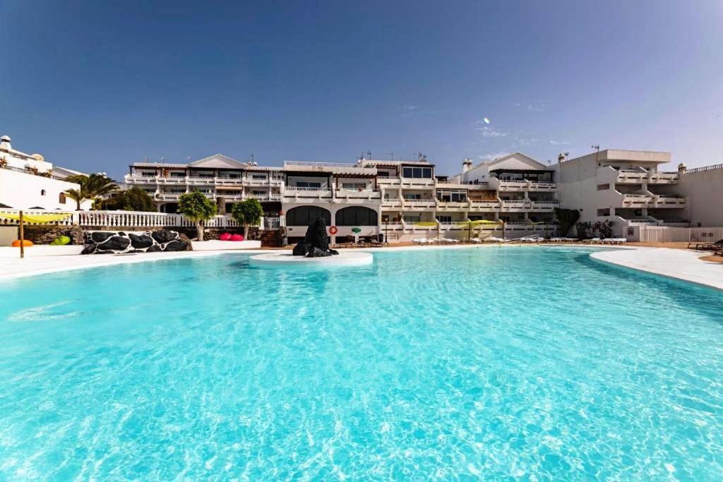 New Pools Wonderful Views Ac Apartman Costa Teguise Kültér fotó