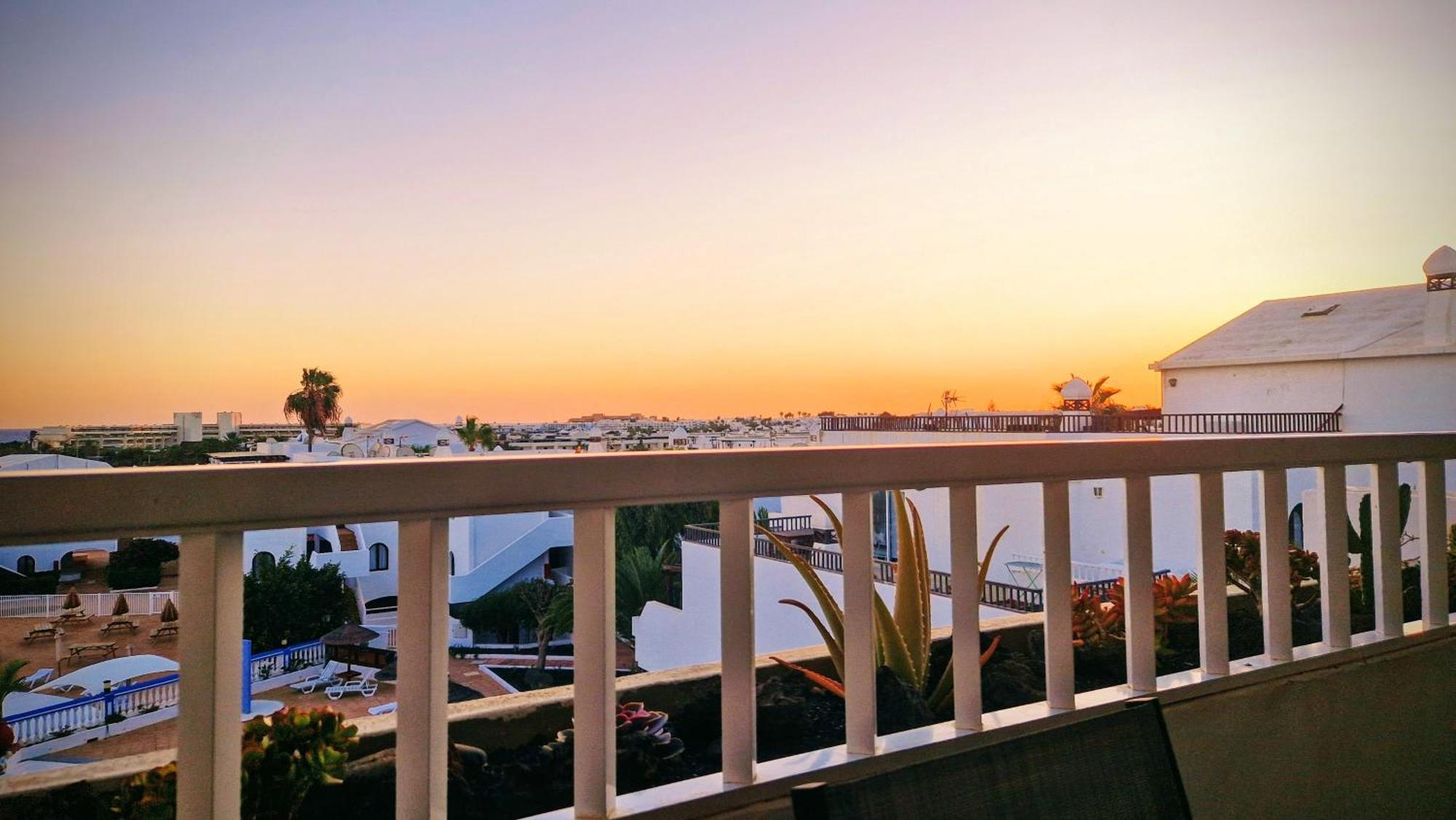 New Pools Wonderful Views Ac Apartman Costa Teguise Kültér fotó
